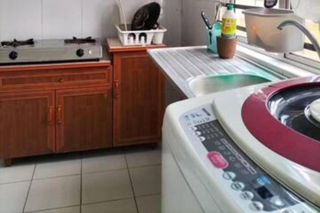 Iris 55 Corner Lot House Spacious Outdoor With Wi-Fi Johor Bahru Exteriör bild