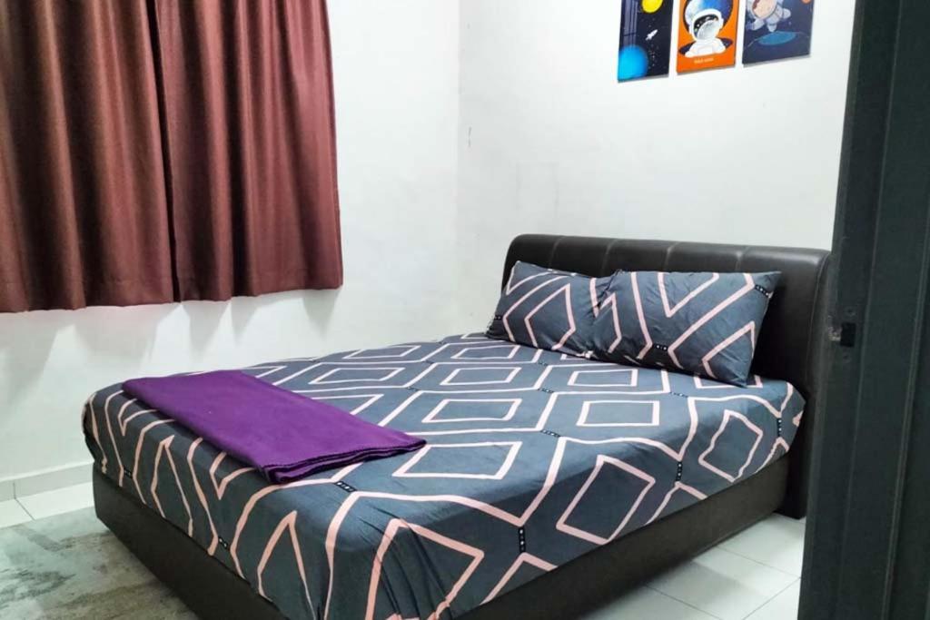 Iris 55 Corner Lot House Spacious Outdoor With Wi-Fi Johor Bahru Exteriör bild